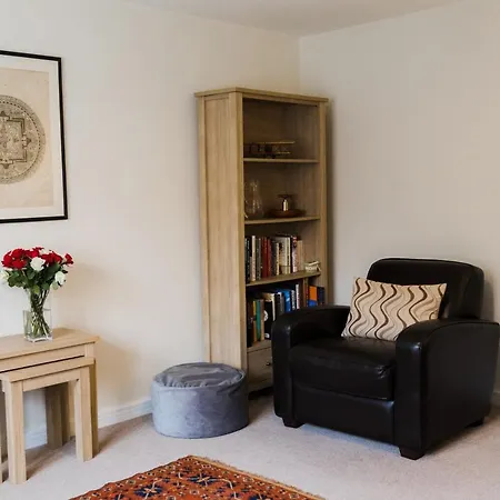 College Court * Bedale