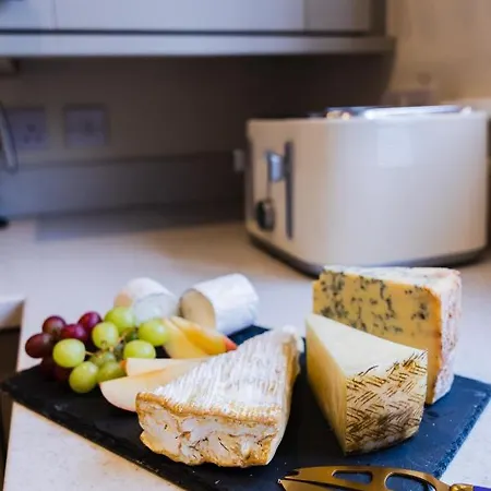 College Court 別荘 *